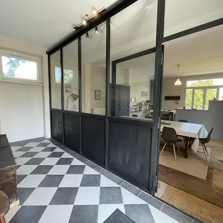 Maison Carolles, 7 Pieces, 9 Personnes - Fr-1-361-370