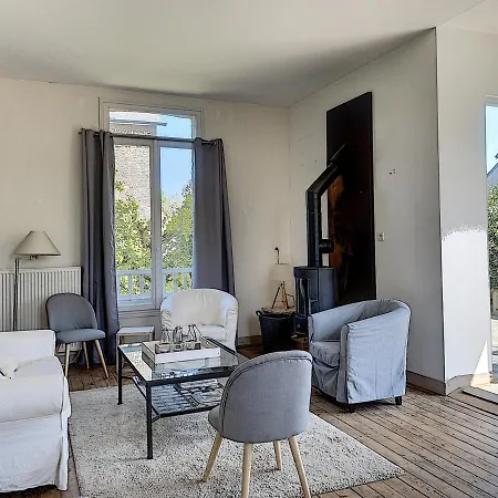 Maison Carolles, 7 Pieces, 9 Personnes - Fr-1-361-370